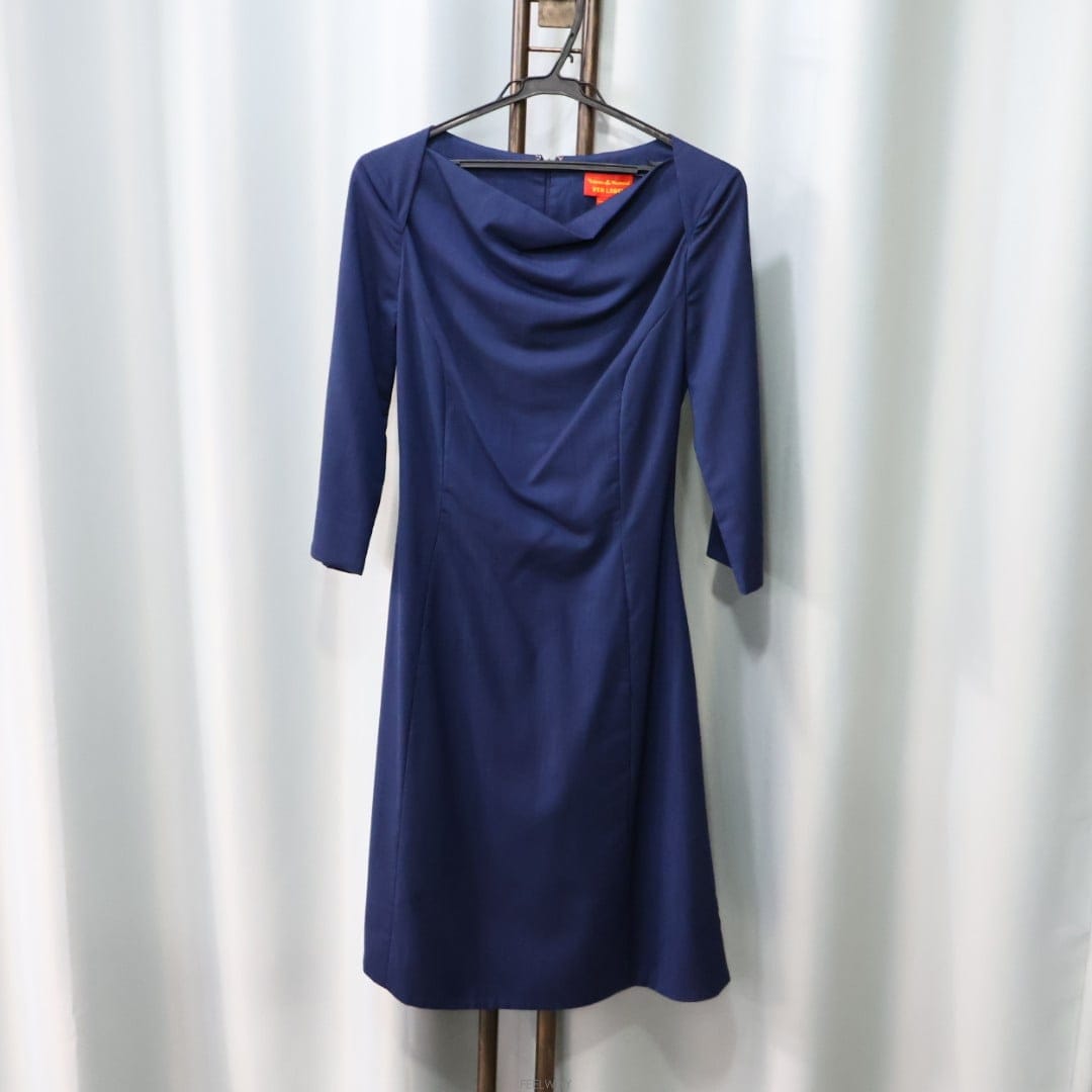 ViVienne westwood [����ġ����] ���� ����Ʈ��� ī�� �� �巹���� �Ÿ� ���� �̵� ���ǽ� 38[����ġ����] ���� ����Ʈ��� ī�� �� �巹���� �Ÿ�