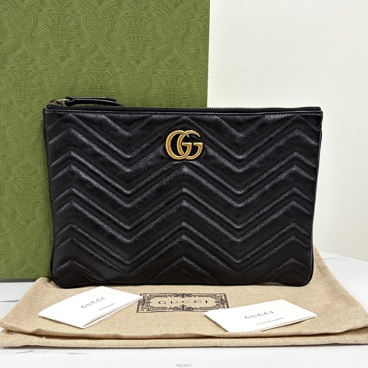 GUCCI ���� GG ���� ��Ʋ��� Ŭ��ġ�� ���� (525541)���� GG ���� ��Ʋ��� Ŭ��ġ�� ���� (525541)
