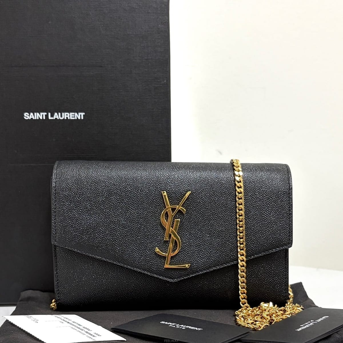 Saint Laurent ���ζ� ��Ÿ�� ü�� ����� & ũ�ν��� ���� (607788)���ζ� ��Ÿ�� ü�� ����� & ũ�ν��� ���� (607788)