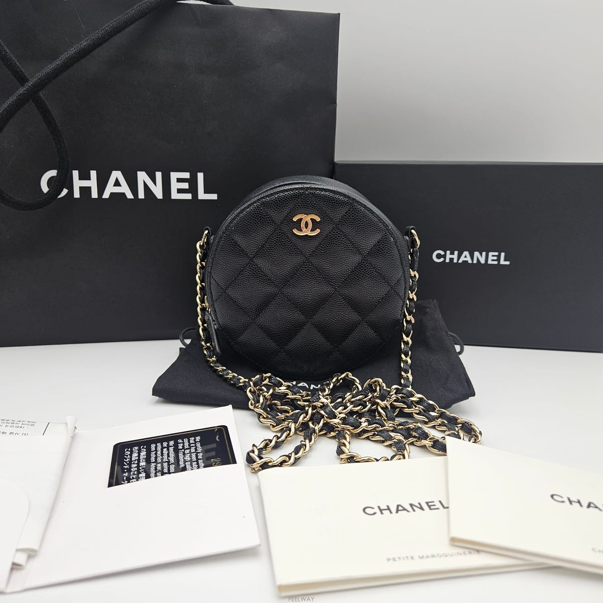 CHANEL ���� ĳ��� ���׸��� �ƹ��� ũ�ν��� AP0245���� ĳ��� ���׸��� �ƹ��� ũ�ν��� AP0245