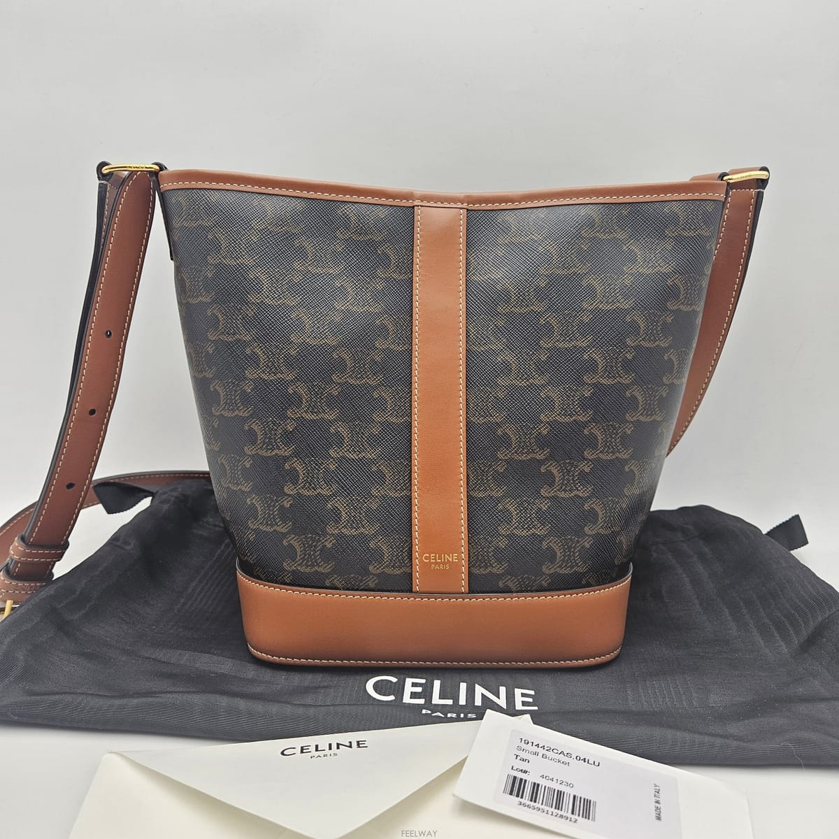 CELINE ���� Ʈ���̾��� ��Ŷ�� �������� Ʈ���̾��� ��Ŷ�� ����
