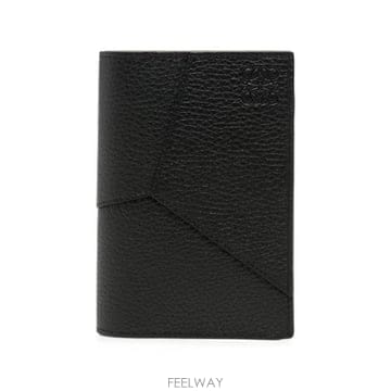 Loewe �׶�����Ÿ �ؿ� �ο��� ���� LEATHER PASSPORT COVER C510359X021100�׶�����Ÿ �ؿ� �ο��� ���� LEATHER PASSPORT COVER C51