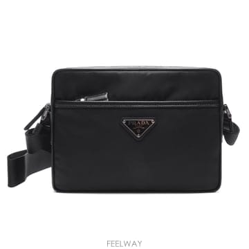 PRADA 26FW_0911 ���� �����Ϸ� & ���ǾƳ� �ﰢ�ΰ� ����� 2VH048_2DMH_F0002_V_XOO26FW_0911 ���� �����Ϸ� & ���ǾƳ� �ﰢ�ΰ� ����� 2VH
