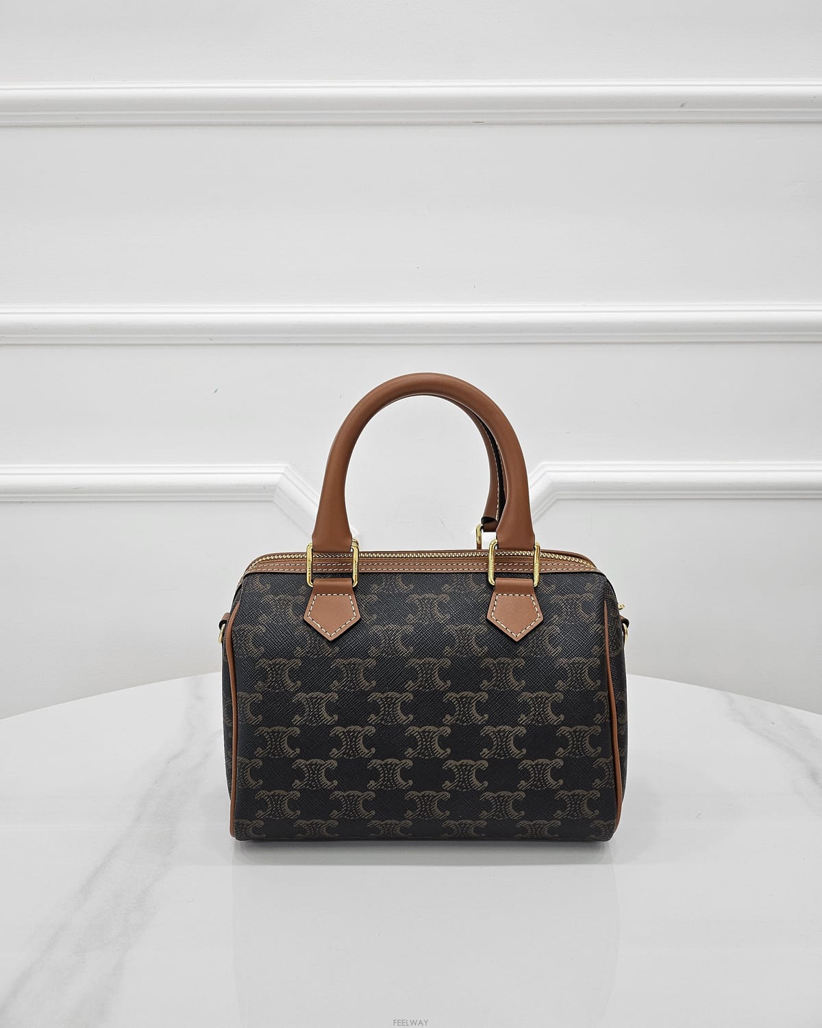 CELINE [�̴ٽ�] ������ Ʈ������ �����Ϲ� ���� 113772CAS[�̴ٽ�] ������ Ʈ������ �����Ϲ� ���� 113772CAS