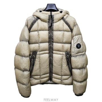 CP company CP���۴� 26FW DD�� ��� �ĵ� �ٿ� �е� ���� �ǹ� ��ġ 21CMOW702A 110416A 120CP���۴� 26FW DD�� ��� �ĵ� �ٿ� �е� ���� �ǹ� ��