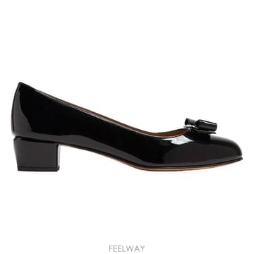 Ferragamo 26FW ��󰡸� �ٶ� ���� ���� ������ 01B221 59196326FW ��󰡸� �ٶ� ���� ���� ������ 01B221 591963