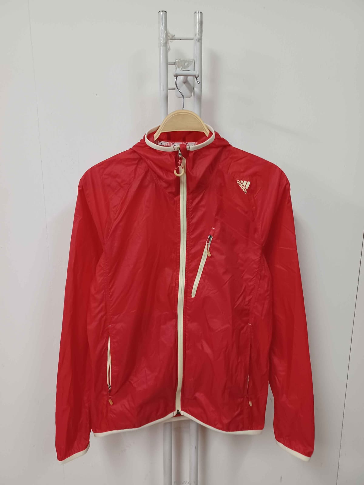 Adidas ��ȫ����/J-12236/�Ƶ�ٽ� ��ǰ ������ �ٶ����� ���� 95��ȫ����/J-12236/�Ƶ�ٽ� ��ǰ ������ �ٶ����� ���� 95
