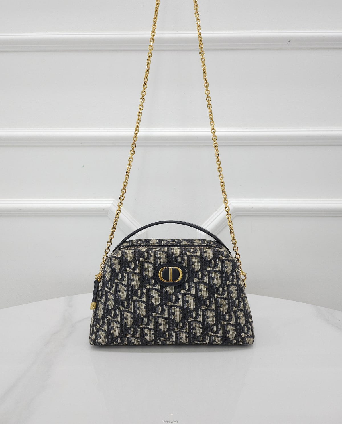 DIOR [�̴ٽ�] ��� ������ 30 D ��ġ �̵�� �Ŀ�ġ �� S2169UTZQ[�̴ٽ�] ��� ������ 30 D ��ġ �̵�� �Ŀ�ġ �� S2169U