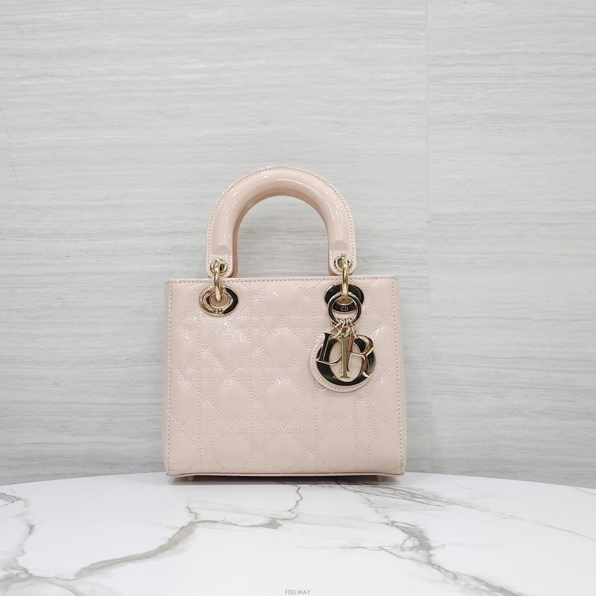 DIOR [������] ��� ���̵� ��� ������ ���̴�Ʈ �Ŀ�� ��ũ M0531OWCB[������] ��� ���̵� ��� ������ ���̴�Ʈ �Ŀ�� ��ũ 