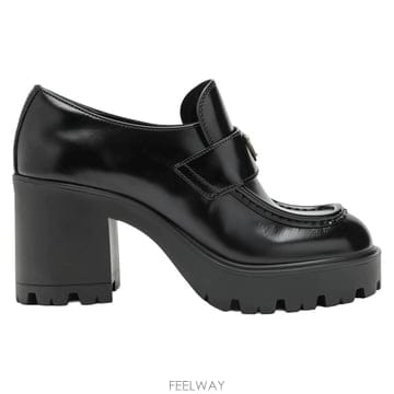 PRADA 26FW ����� �귯�õ� ���� ���� ���� 1D563O 055 F000226FW ����� �귯�õ� ���� ���� ���� 1D563O 055 F0002