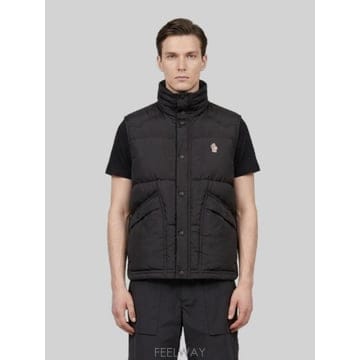 Moncler 26FW ��Ŭ���� ����Ʈ L20971A00042 BLACK26FW ��Ŭ���� ����Ʈ L20971A00042 BLACK
