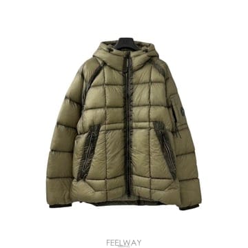 CP company 26FW CP���۴� D.D ��� �ĵ� �ٿ� �е� �ݰ��� �׷��� 21CMOW702A 35626FW CP���۴� D.D ��� �ĵ� �ٿ� �е� �ݰ��� �׷��� 