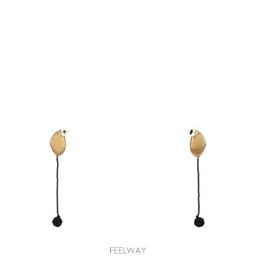 Jacquemus 26FW ��ũ���� �̾ JWW00804AOT4063 278 GOLDBLACK26FW ��ũ���� �̾ JWW00804AOT4063 278 GOLDBLACK