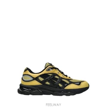 26SS 아식스 스니커즈 1203A896 750 BLACK