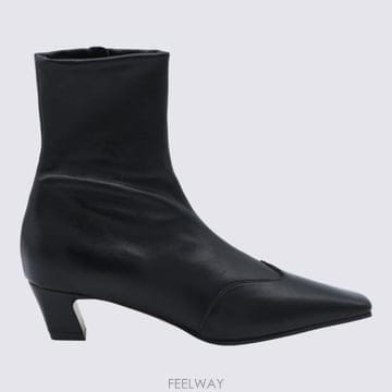 Khaite 26FW ����Ʈ �׹ٴ� ��Ʈ��ġ �ο� ���� F1068836 200 BLACK26FW ����Ʈ �׹ٴ� ��Ʈ��ġ �ο� ���� F1068836 200 BLA