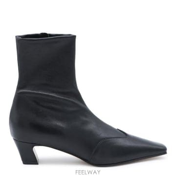 Khaite 26FW ����Ʈ �׹ٴ� ��Ʈ��ġ �ο� ���� F1068836 200 BLACK26FW ����Ʈ �׹ٴ� ��Ʈ��ġ �ο� ���� F1068836 200 BLA