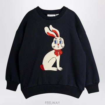 26 F/W 미니로디니 블랙 오가닉 코튼 맨투맨 WITH RABBIT B0052315087