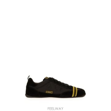 FENDI 26FW ��� ����Ŀ�� 8E9124AY0T F08M4 Nero26FW ��� ����Ŀ�� 8E9124AY0T F08M4 Nero