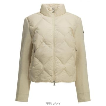 26FW Moncler 화이트 가디건 with high collar 앤 로고 patch on the slee