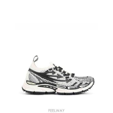 26FW Off 화이트 Off 화이트 Be Right Back 니트 스니커즈 W28KS6F001 TP5815