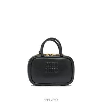 Miu Miu [V90]�̿�̿� 5NR036AF8WF0002 ���� Ű�� ŰȦ�� Űü�� Micro bag Beau[V90]�̿�̿� 5NR036AF8WF0002 ���� Ű�� ŰȦ�� Űü�� 