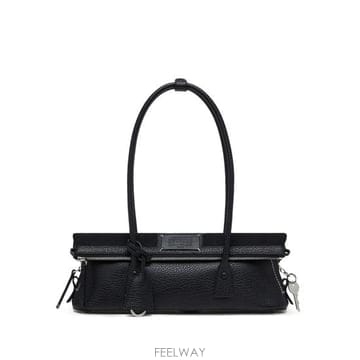 Maison Margiela 26FW ���������� ����� P8833 SB1ZH0007 T8013 BLACK26FW ���������� ����� P8833 SB1ZH0007 T8013 BLACK