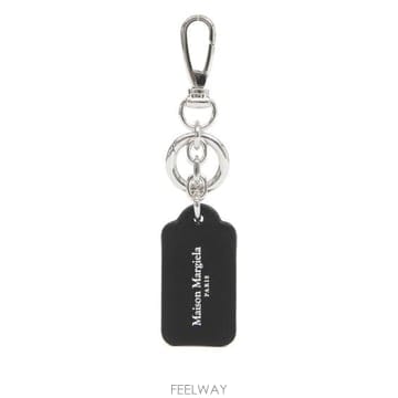 Maison Margiela 26FW ���������� Ű�� P4745 SA2UA0017 T8013 BLACK SILVER26FW ���������� Ű�� P4745 SA2UA0017 T8013 BLACK SILVE