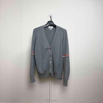 Thom Browne [5������] ����� �ж�뽺Ƽġ �Ϲ�� �����[5������] ����� �ж�뽺Ƽġ �Ϲ�� �����