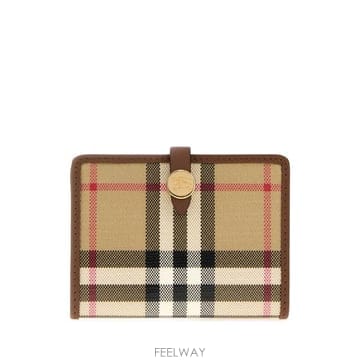 Burberry 26FW ������ ���� 8131243 A7026 Checked26FW ������ ���� 8131243 A7026 Checked