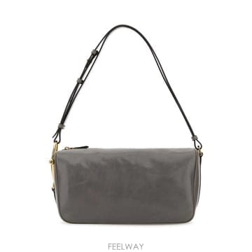 GUCCI �ؿ� ������� ���� ���� Ż���� ������ ��� ��Ʈ���� �ִ� �ڵ�� 860787AAF1G 1275�ؿ� ������� ���� ���� Ż���� ������ ��� ��Ʈ���� ��