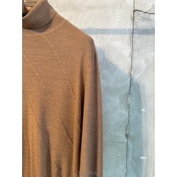 빨질레리 터틀넥 니트 100