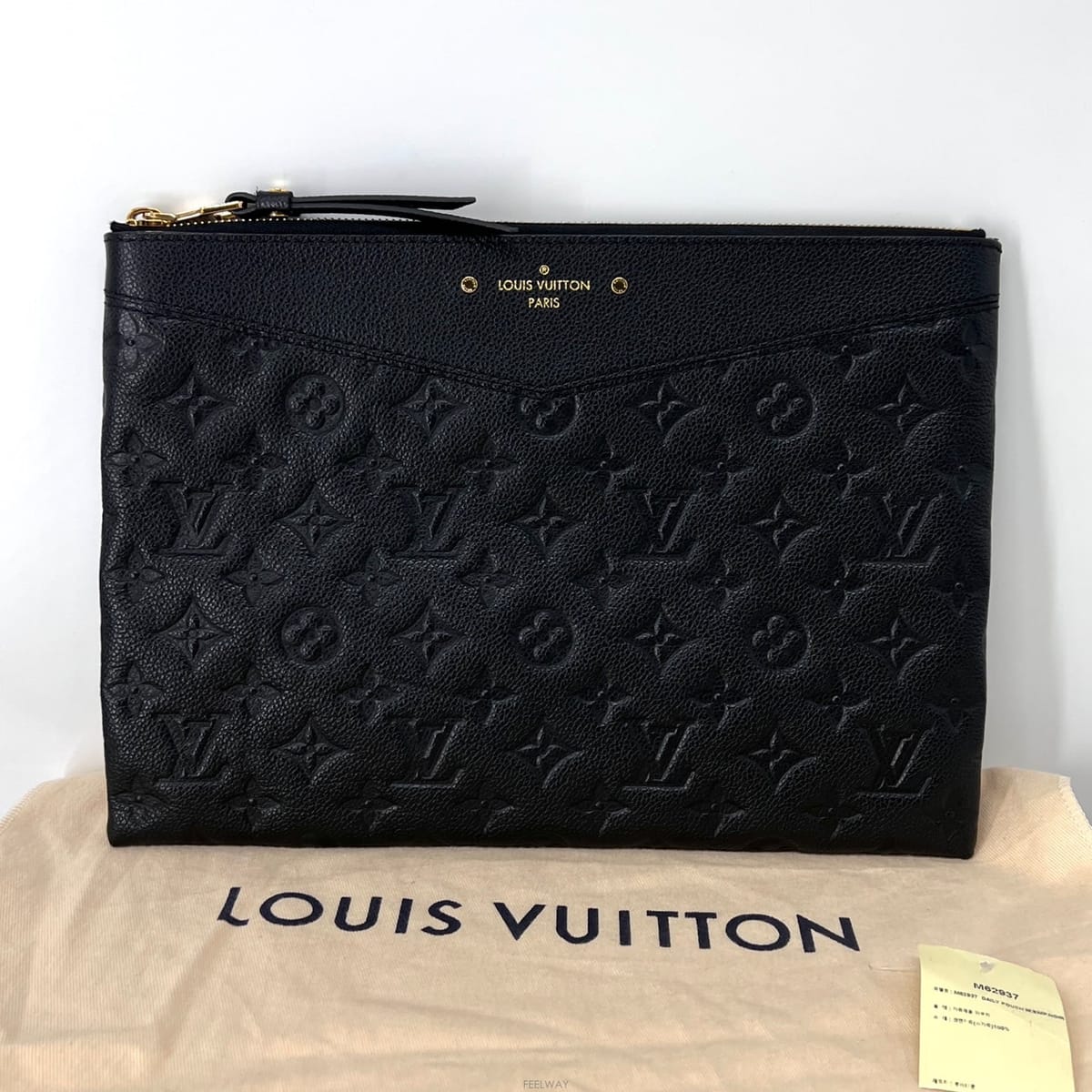 Louis Vuitton ���̺��� �������� ���׷� Ŭ��ġ�� ���� (M62937)���̺��� �������� ���׷� Ŭ��ġ�� ���� (M62937)