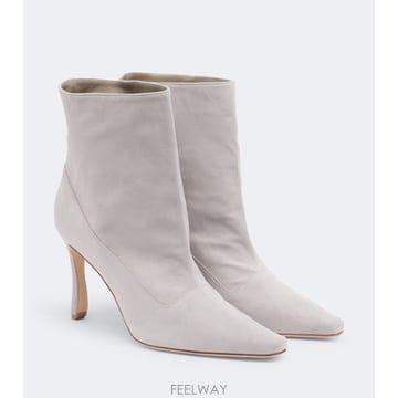 26 FW 마놀로 블라닉 Gostatu 스웨이드 앵클 부츠 TP581612767