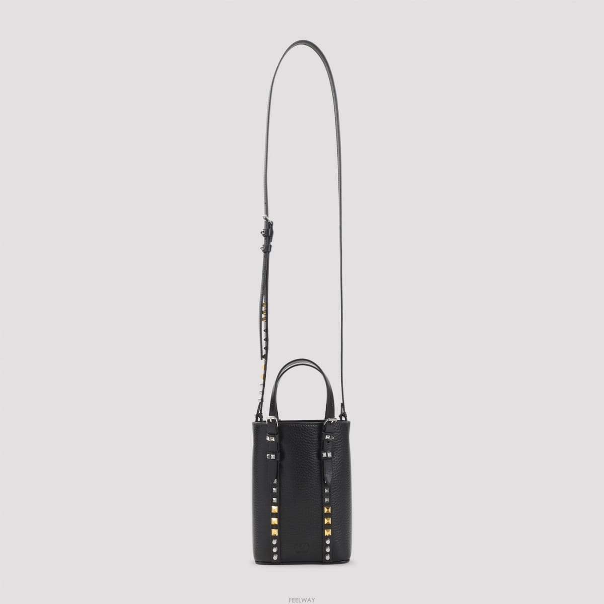 Valentino [A3] �߷�Ƽ�� ����� ũ�ν��� 8Y2P0AX1ZGS-0NO NERO[A3] �߷�Ƽ�� ����� ũ�ν��� 8Y2P0AX1ZGS-0NO NERO