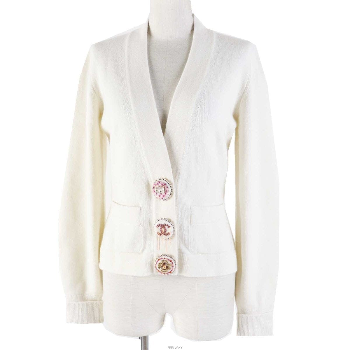 CHANEL ���� P73102 ĳ�ù̾� ���� ��ư ����� 34���� P73102 ĳ�ù̾� ���� ��ư ����� 34