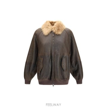 Brunello Cucinelli �ؿ� ���¸���� AW26 ���ڷ���ġ�ڸ� ���� ��Ƽ�� ������ �þ ���� ��Ŷ�� ��¦�̴� ���� ����� �������ؿ� ���¸���� AW26 ���ڷ���ġ�ڸ� ���� ��Ƽ�� ����