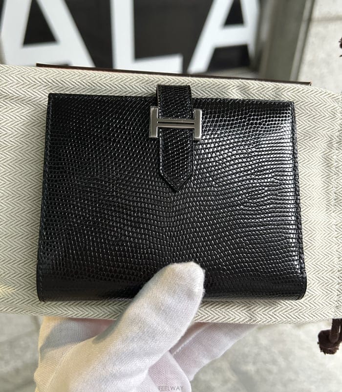 HERMES ���� *ALA* �����޽� ���� ����Ʈ , ���Ϸ�Ƽ����  ���ڵ� ���� BLACK Wallet *����ǰ Ǯ��*���� *ALA* �����޽� ���� ����Ʈ , ���Ϸ�Ƽ����  ���ڵ�