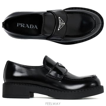 PRADA ����� 26FW ���� �ΰ� �귯�õ� ���� 2DE127 055 F0002����� 26FW ���� �ΰ� �귯�õ� ���� 2DE127 055 F0002