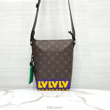 Louis Vuitton [������] ���̺��� LV ���� ũ���� �޽����� ���׷� ���� M57966[������] ���̺��� LV ���� ũ���� �޽����� ���׷� ��