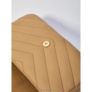 Saint Laurent 26FW ���ζ� ũ�ν��� 801439 BEIGE26FW ���ζ� ũ�ν��� 801439 BEIGE