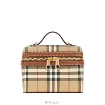 Burberry ������ LS MN ����Ƽ ���̽� DFC 8128009 A7026 B0442295951������ LS MN ����Ƽ ���̽� DFC 8128009 A7026 B04422959