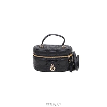 DIOR ��� S2603OUQA ��� ����Ų ����Ƽ �̴� ��Ʈ�� �� ũ�ν���kk30726984��� S2603OUQA ��� ����Ų ����Ƽ �̴� ��Ʈ�� �� ũ