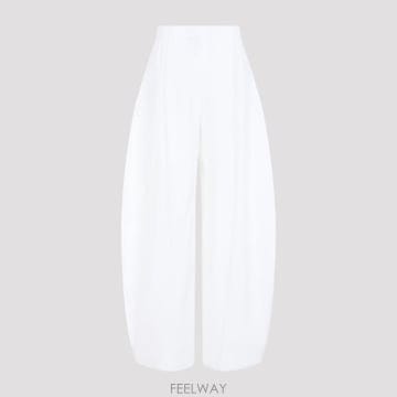 26FW 자크뮈스 LE PANTALON OVALO FLUIDE PAW00663AW00907100 TP5816
