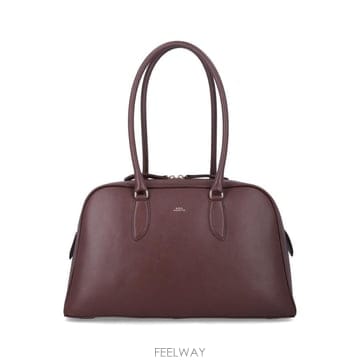 A.P.C. 26FW A P C  SAC PALOMA F67066PXCBSGAU TP58162849026FW A P C  SAC PALOMA F67066PXCBSGAU TP581628490
