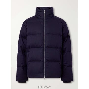 Burberry 26 FW ������ ���̺� �ΰ� ���ø��� ���� ĳ�ù̾� �ٿ� ��Ŷ TP58161790326 FW ������ ���̺� �ΰ� ���ø��� ���� ĳ�ù̾� �ٿ� 