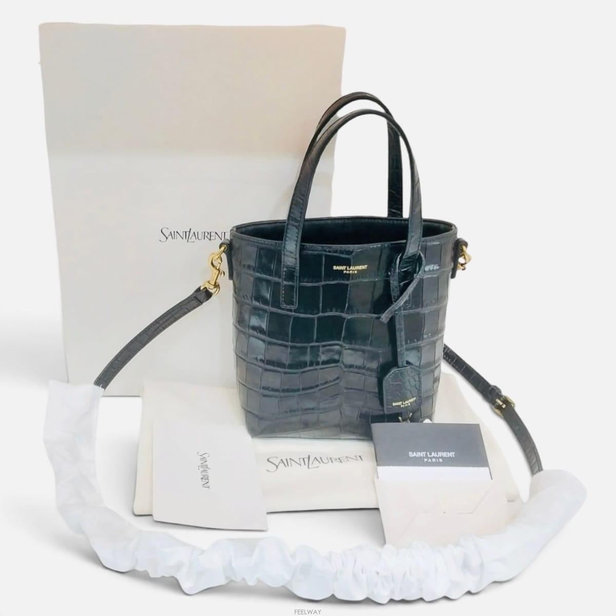 Saint Laurent ���ζ� 712367 �ĸ� ũ��Ŀ���� �������� �̴� ���� ���� ��Ʈ����ζ� 712367 �ĸ� ũ��Ŀ���� �������� �̴� ���� ���� 