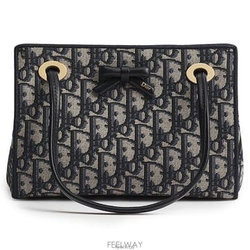 DIOR 26 FW �����ƽ Promenade ���θ޳��� �̴� �����ڴ� �ÿ��� �ΰ� �����26 FW �����ƽ Promenade ���θ޳��� �̴� �����ڴ� �ÿ�