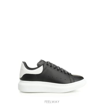 인더샵 Alexander McQUEEN 알렉산더 맥퀸 블랙 스니커즈