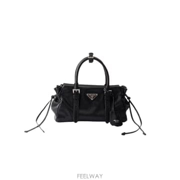 인더샵 PRADA 프라다 보니 스몰 토트백