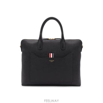 Thom Browne �δ��� THOM BROWNE ����� ���� �긮�����̽��δ��� THOM BROWNE ����� ���� �긮�����̽�